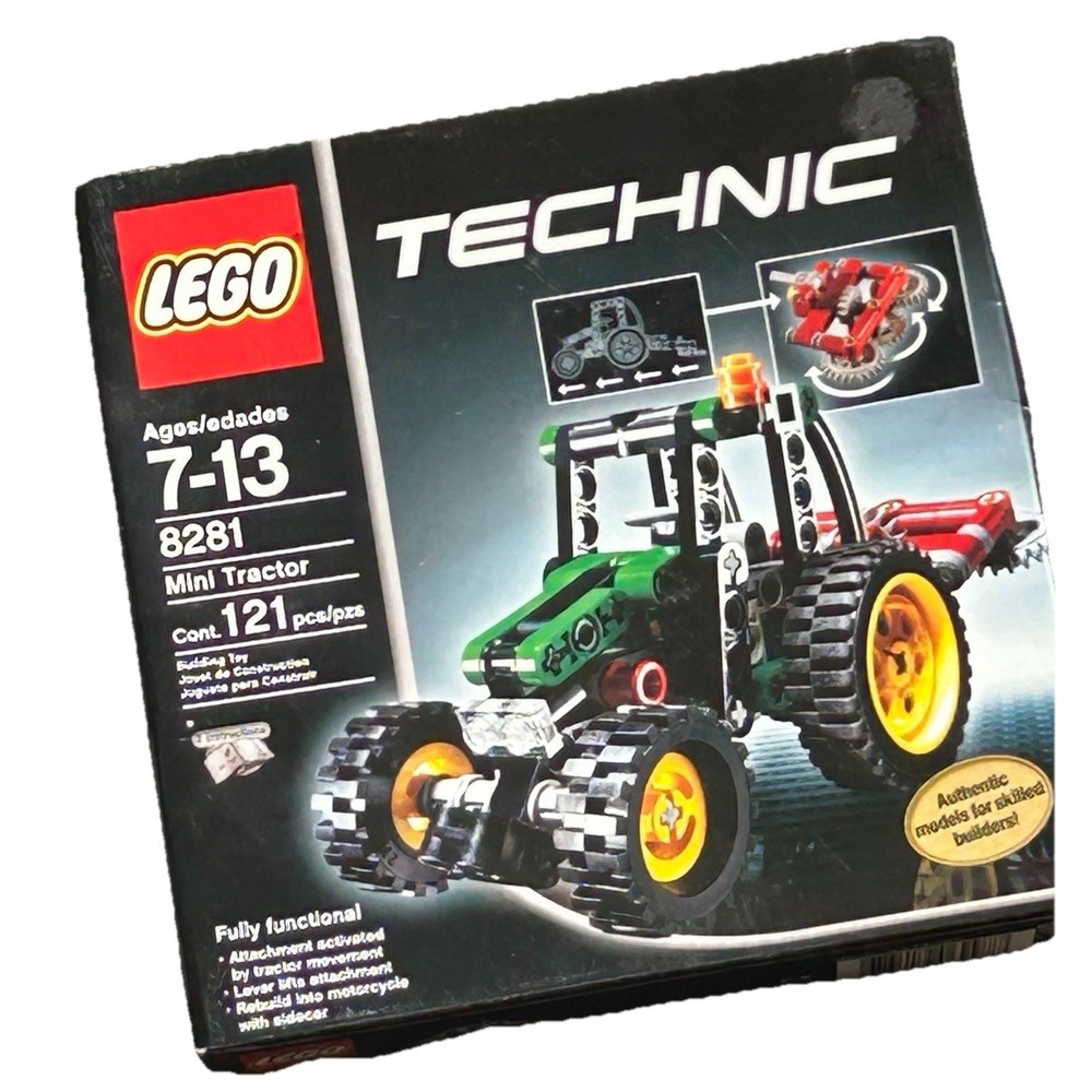 LEGO Technic 8281 - Mini Tractor &‎ Motorcycle w/Sidecar 121 Pieces